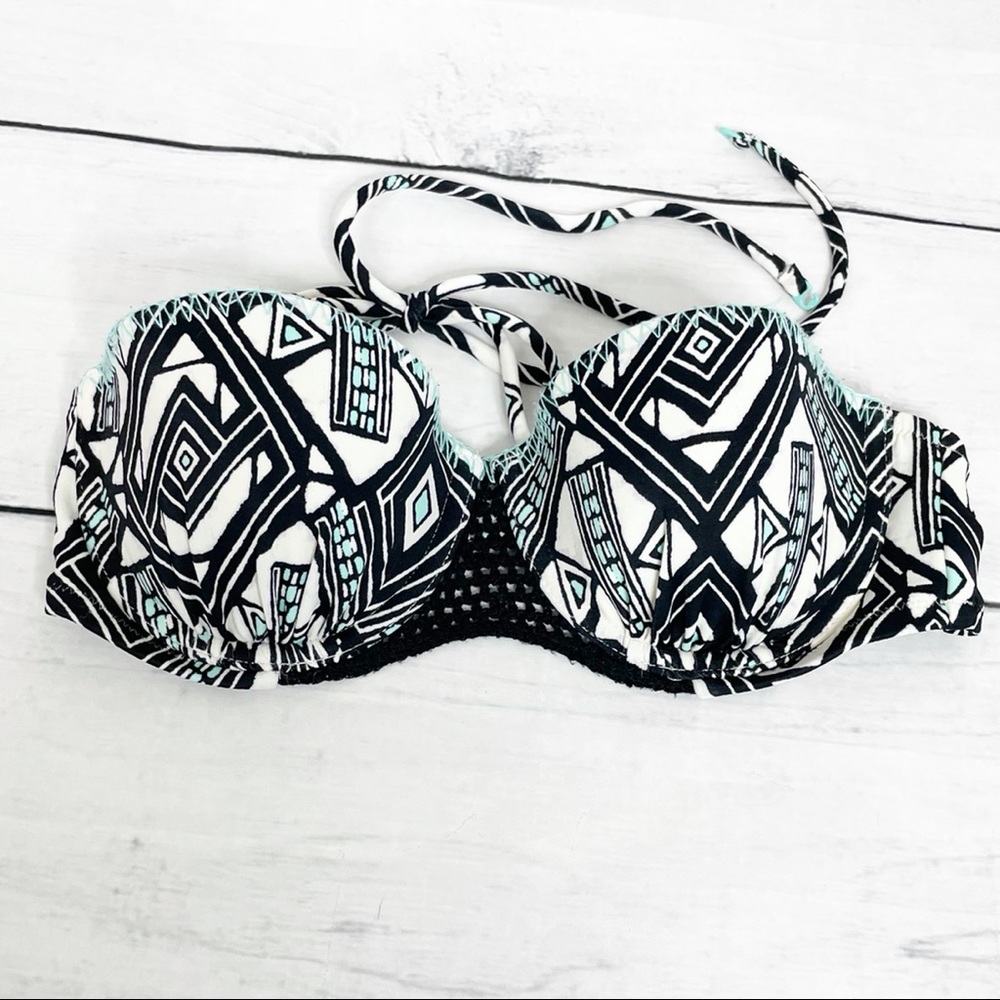 Victoria secret Swim Top 32C